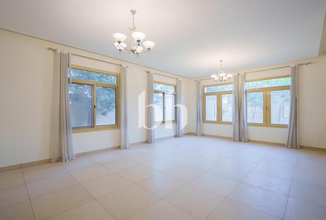 54924812 - Property Image 2