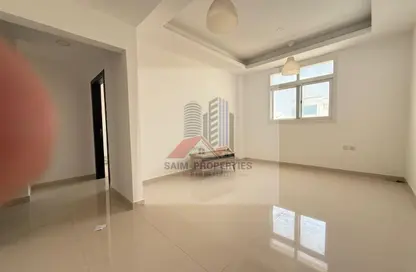 شقة - غرفة نوم - 2 حمامات للايجار في سراب 2 - الجادة - الشارقة