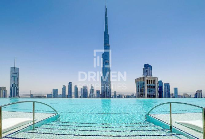 Modern Unit with Maids Room | Burj Khalifa View
