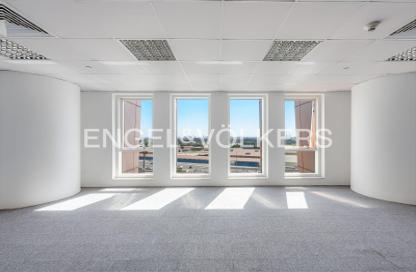 Office Space - Studio - 1 Bathroom for rent in Churchill Executive Tower - Churchill Towers - Business Bay - Dubai Office Space - Studio - 1 Bathroom for rent in Churchill Executive Tower - Churchill Towers - Business Bay - Dubai