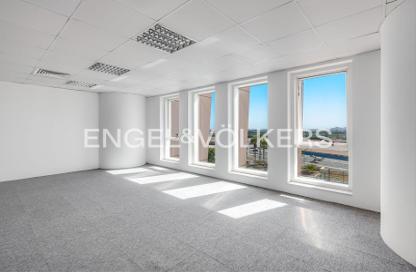 Office Space - Studio - 1 Bathroom for rent in Churchill Executive Tower - Churchill Towers - Business Bay - Dubai Office Space - Studio - 1 Bathroom for rent in Churchill Executive Tower - Churchill Towers - Business Bay - Dubai