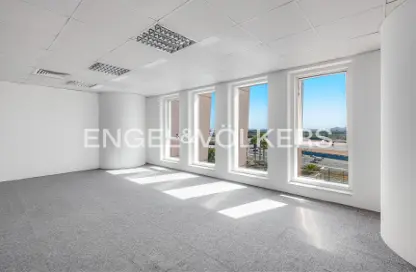 Office Space - Studio - 1 Bathroom for rent in Churchill Executive Tower - Churchill Towers - Business Bay - Dubai