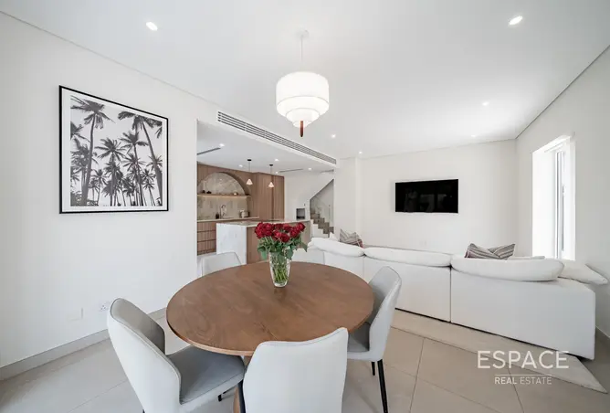 151893280 - Property Image 3