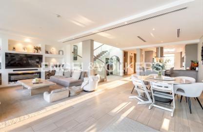Townhouse - 3 - 3 for sale in Royal Park - Jumeirah Park - Dubai