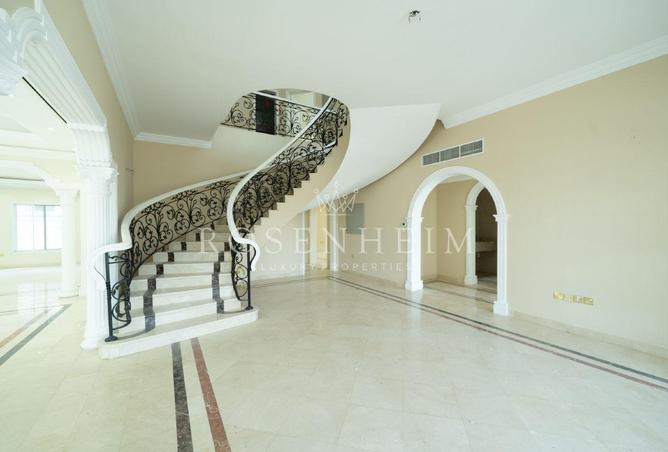 76171359 - Property Image 2