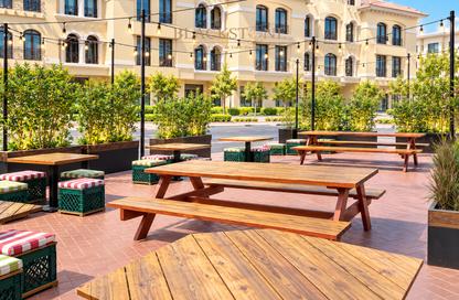 Shop - Studio - 2 for rent in Jumeirah 1 - Jumeirah - Dubai