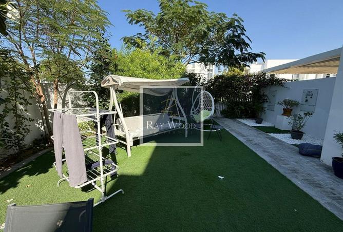 15918748 - صورة العقار 2