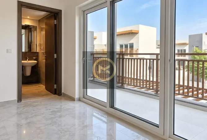 165604200 - Property Image 3