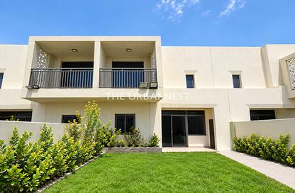 Townhouse - 3 - 3 for rent in Noor Townhouses - Town Square - Dubai
