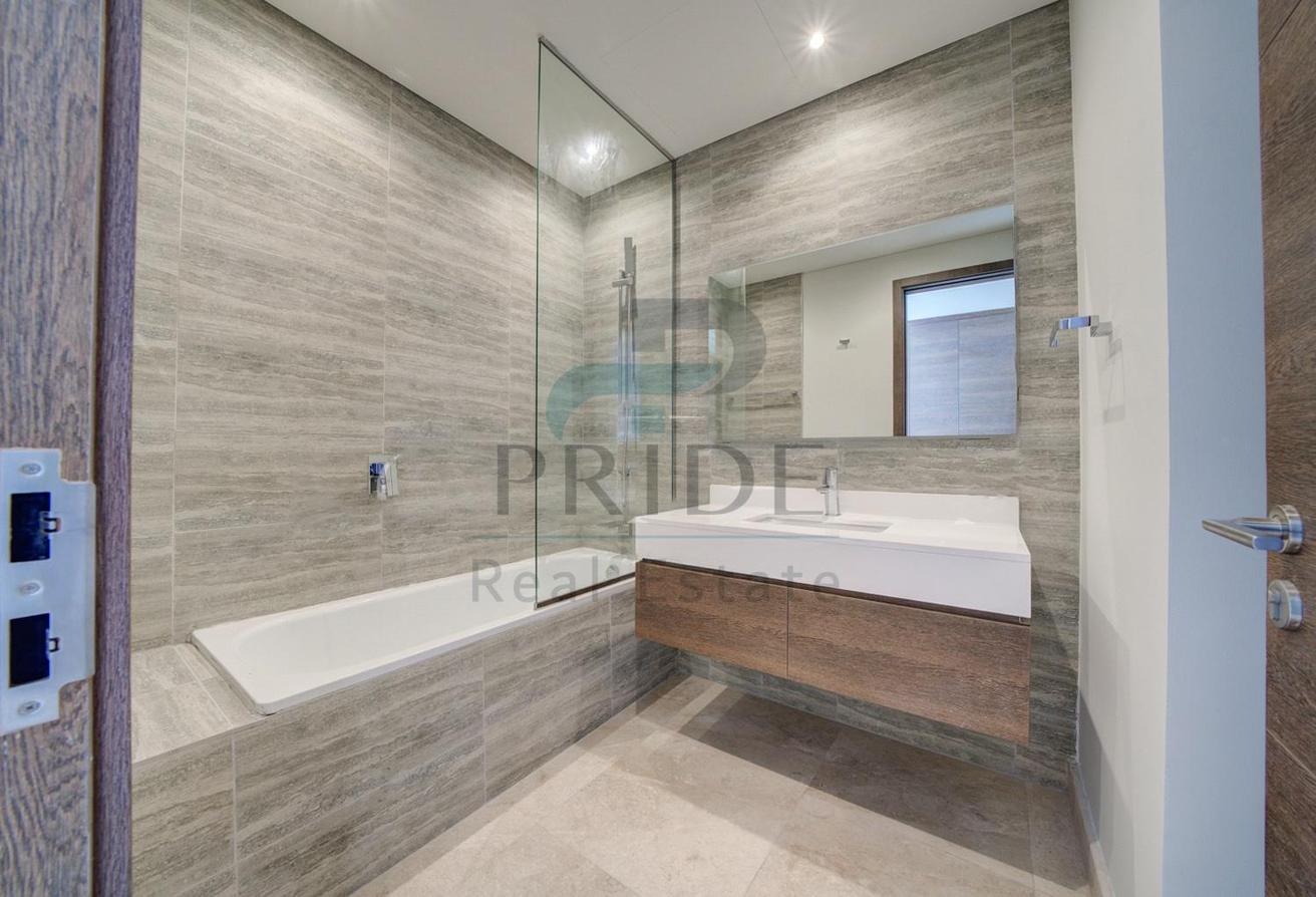 3Bed Plus Maid | High Floor | Corner unit | Vacant photo 17