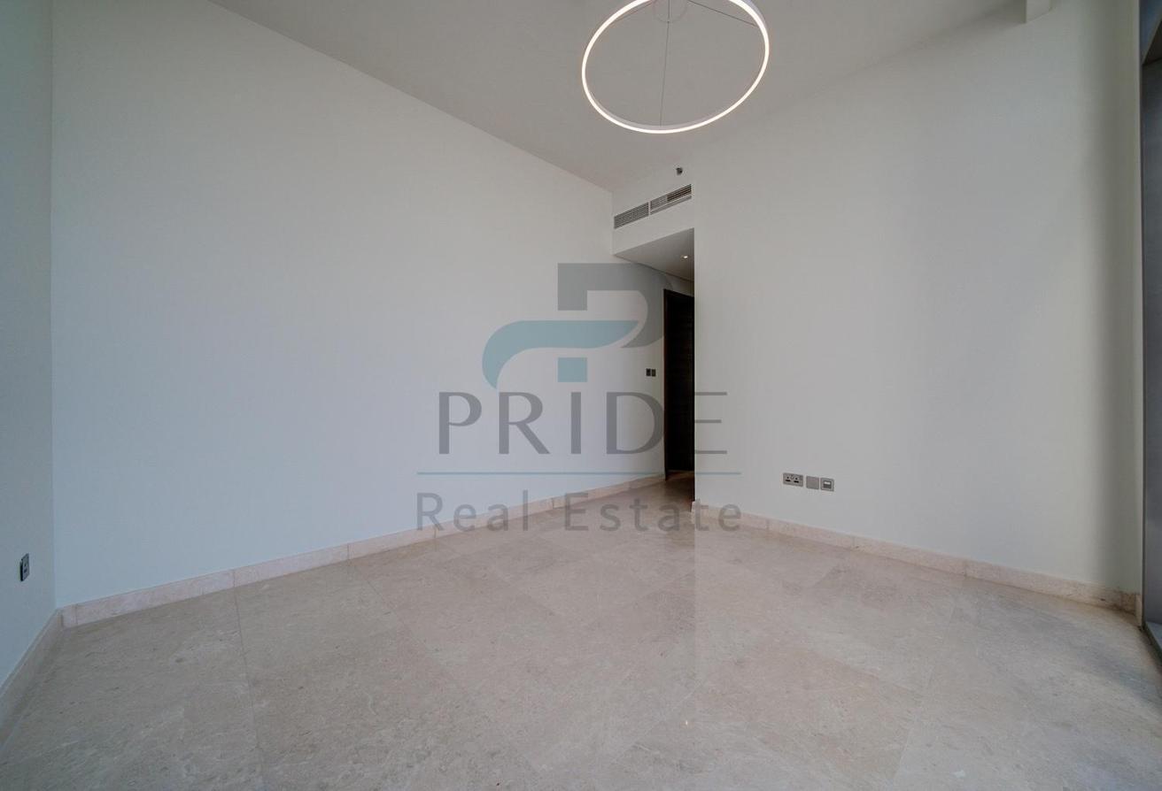 3Bed Plus Maid | High Floor | Corner unit | Vacant photo 16