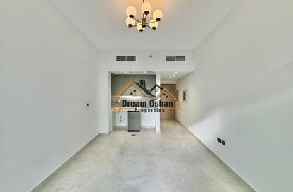 Apartment - Studio - 1 for rent in Sama Al Jaddaf - Al Jaddaf - Dubai