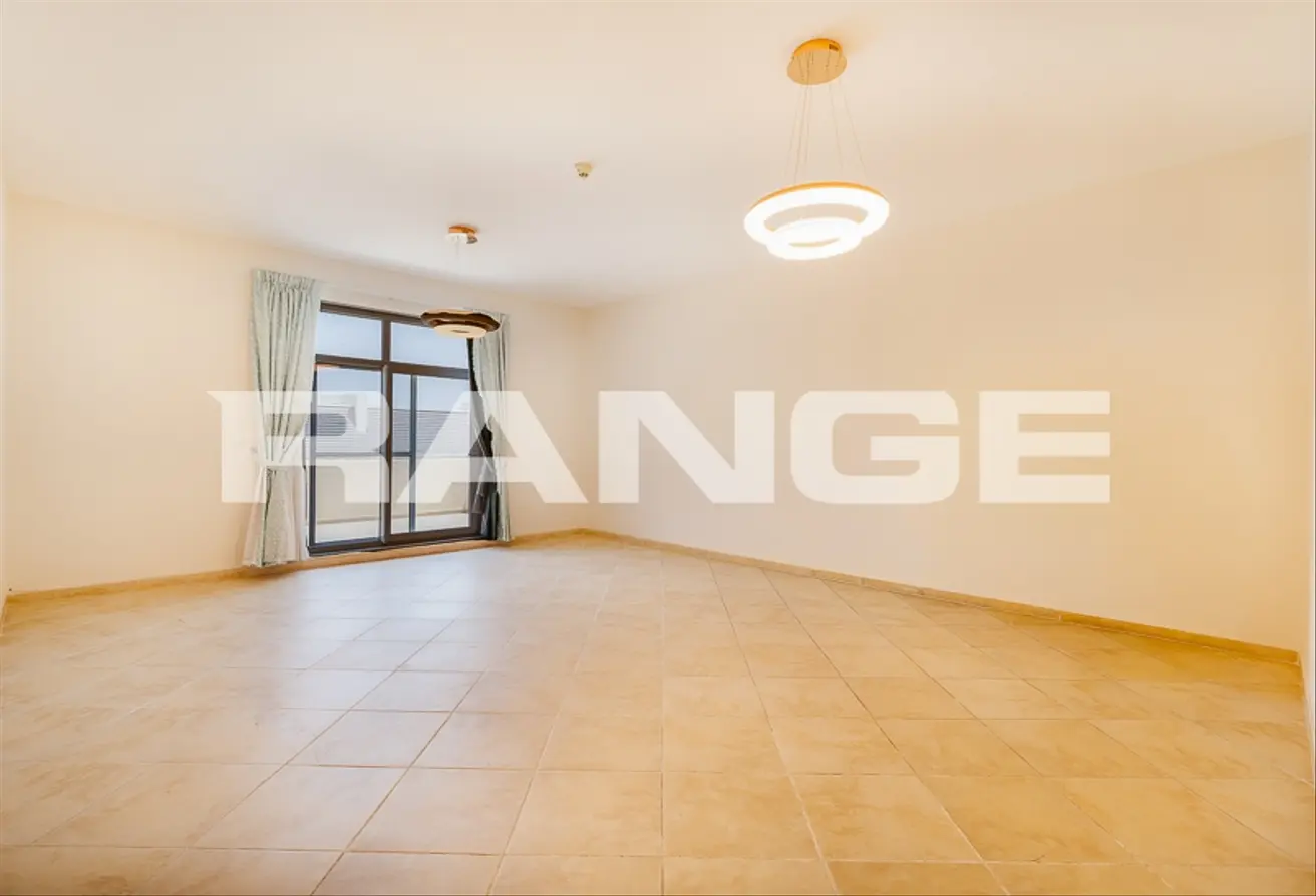 135143809 - Property Main Image