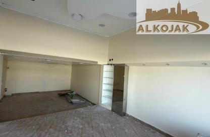 Shop - Studio for rent in Mussafah Industrial Area - Mussafah - Abu Dhabi