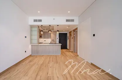 شقة - غرفة نوم - 2 حمامات للايجار في إليجانس من شيماء - منطقة 18 - قرية جميرا الدائرية - دبي