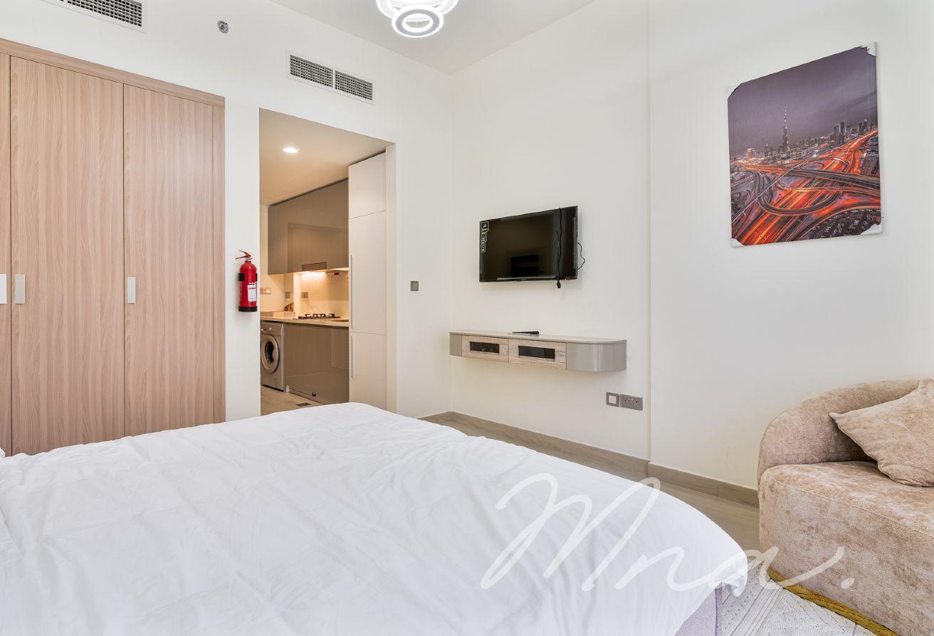 Fully Furnished | Bright Living | Ready to Move photo 8