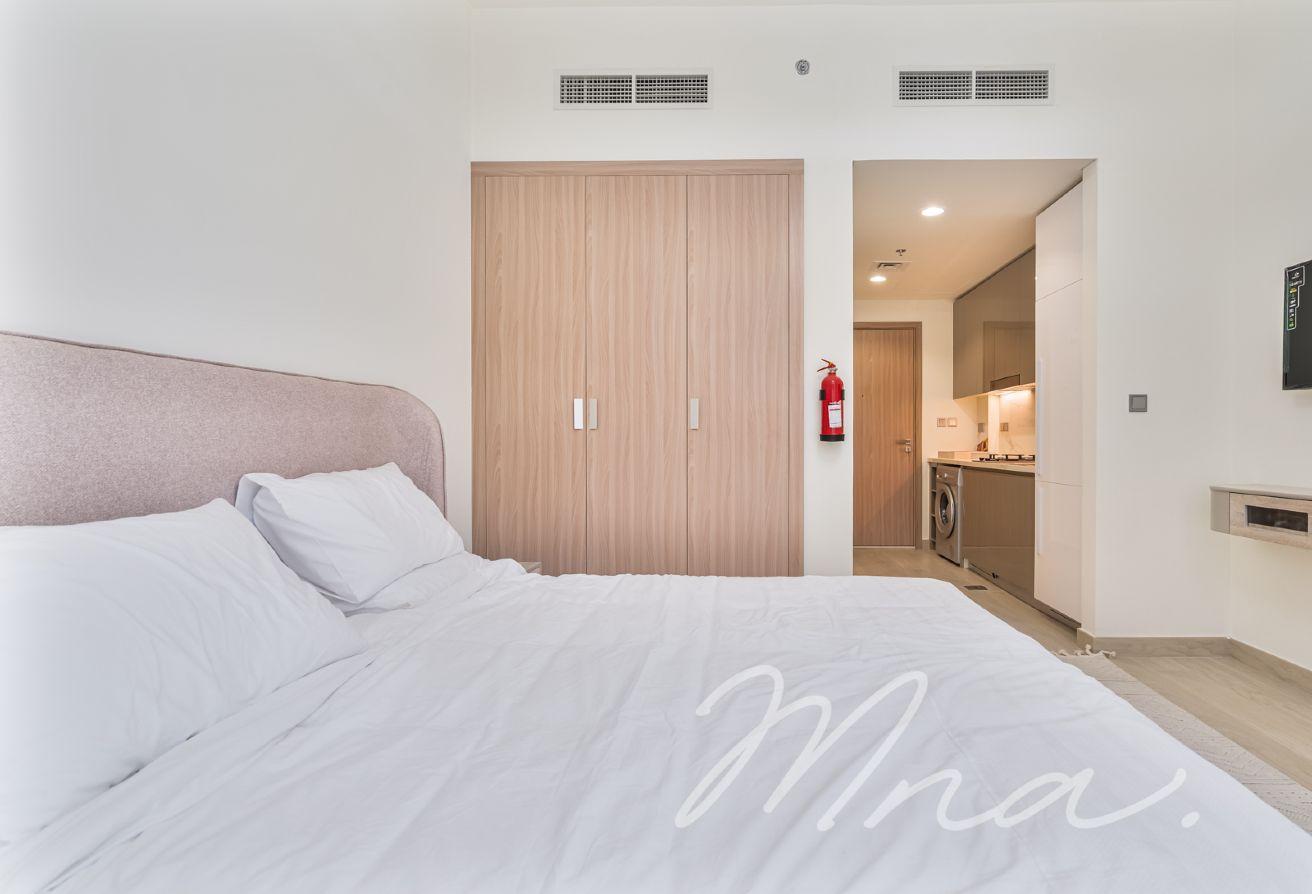 Fully Furnished | Bright Living | Ready to Move photo 6