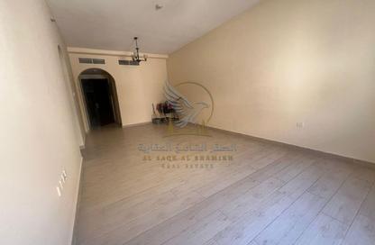 Apartment - 3 Bedrooms - 3 Bathrooms for rent in Muweileh Community - Muwaileh Commercial - Sharjah