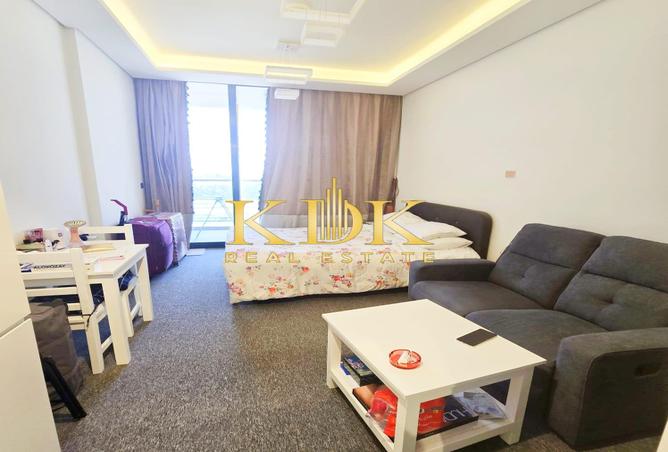 78996915 - Property Image 2