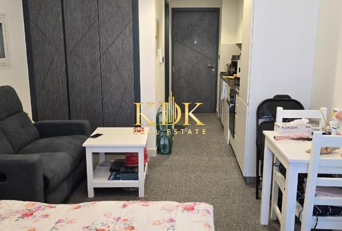 78996915 - Property Main Image