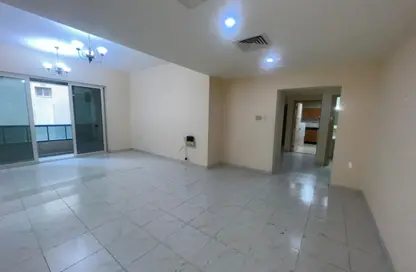 Apartment - 2 Bedrooms - 2 Bathrooms for rent in New Al Taawun Road - Al Taawun - Sharjah