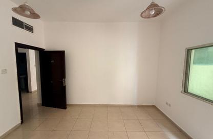 Apartment - 1 Bedroom - 2 Bathrooms for rent in Qasimia 10 building - Al Mahatta - Al Qasimia - Sharjah