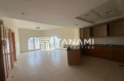Apartment - 1 Bedroom - 2 Bathrooms for rent in Building 224 - Mogul Cluster - Discovery Gardens - Dubai
