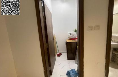 Apartment - 2 Bedrooms - 3 Bathrooms for sale in Oasis Tower - Al Rashidiya 1 - Al Rashidiya - Ajman