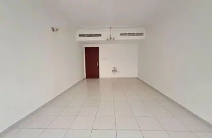 Apartment - 2 Bedrooms - 3 Bathrooms for rent in New Al Taawun Road - Al Taawun - Sharjah