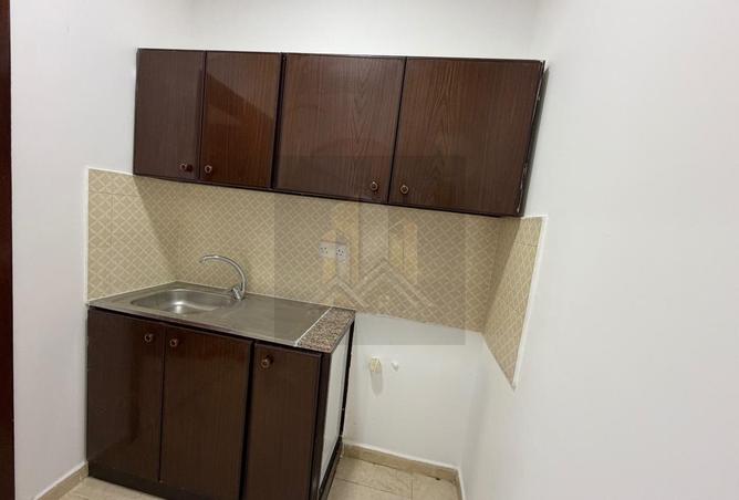 94027848 - Property Image 3