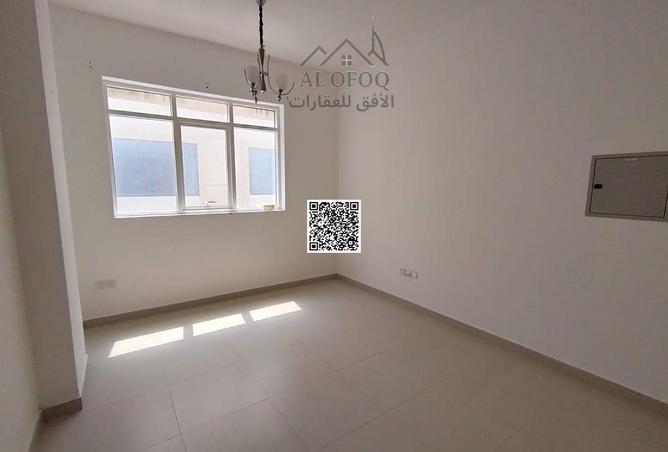 127912224 - Property Image 3