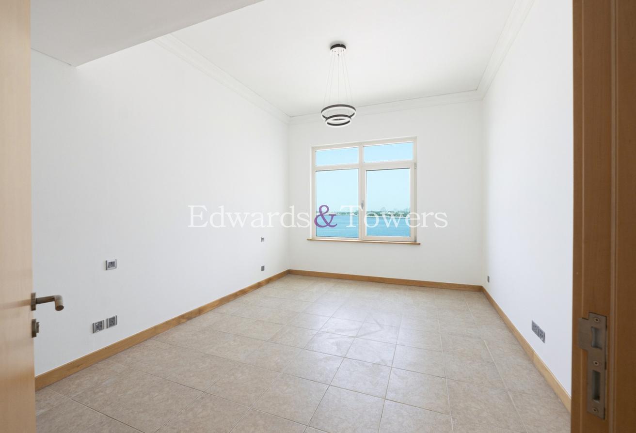 Spacious 2BR | Full Sea View | Available 19 Aug photo 9