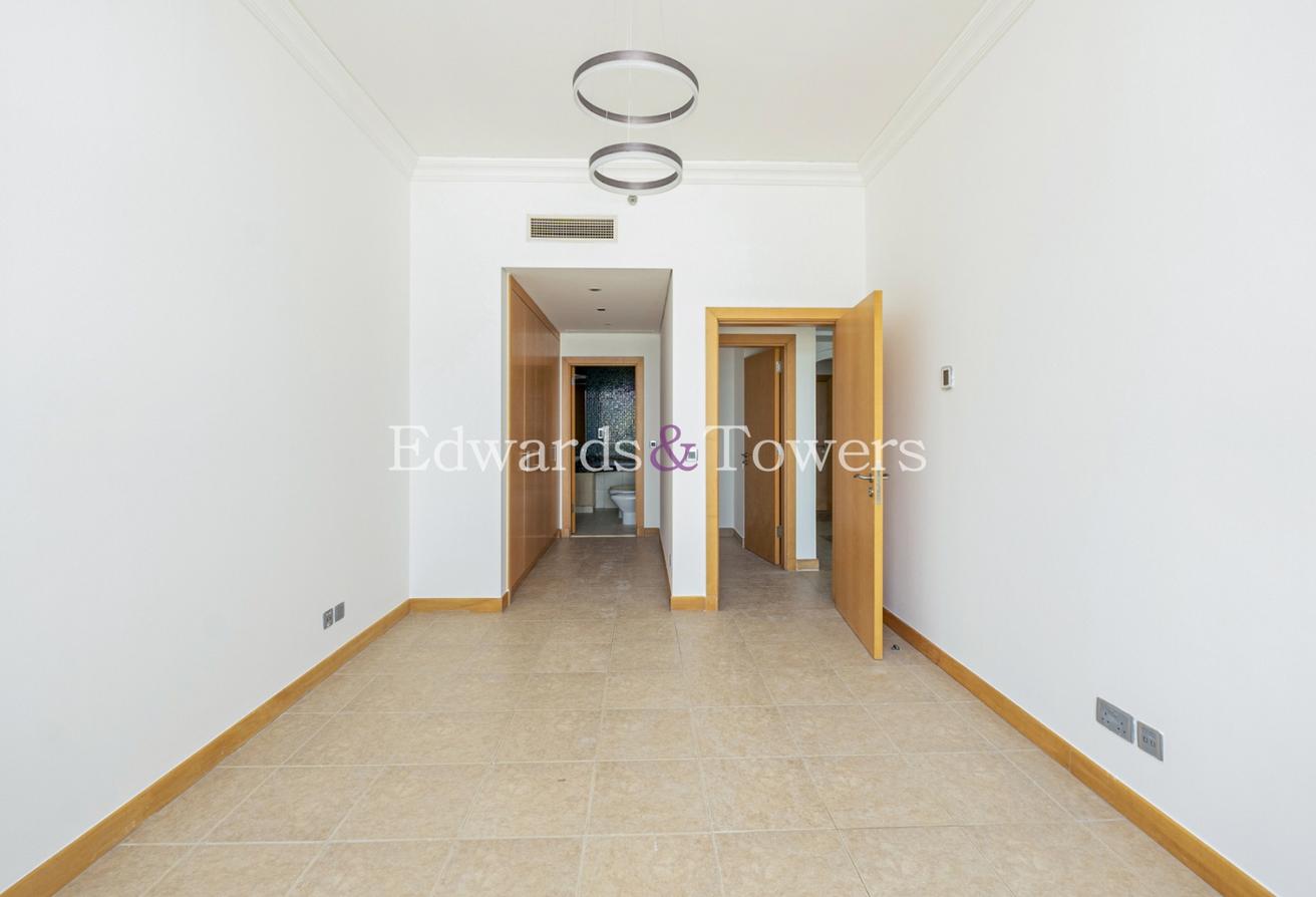 Spacious 2BR | Full Sea View | Available 19 Aug photo 17