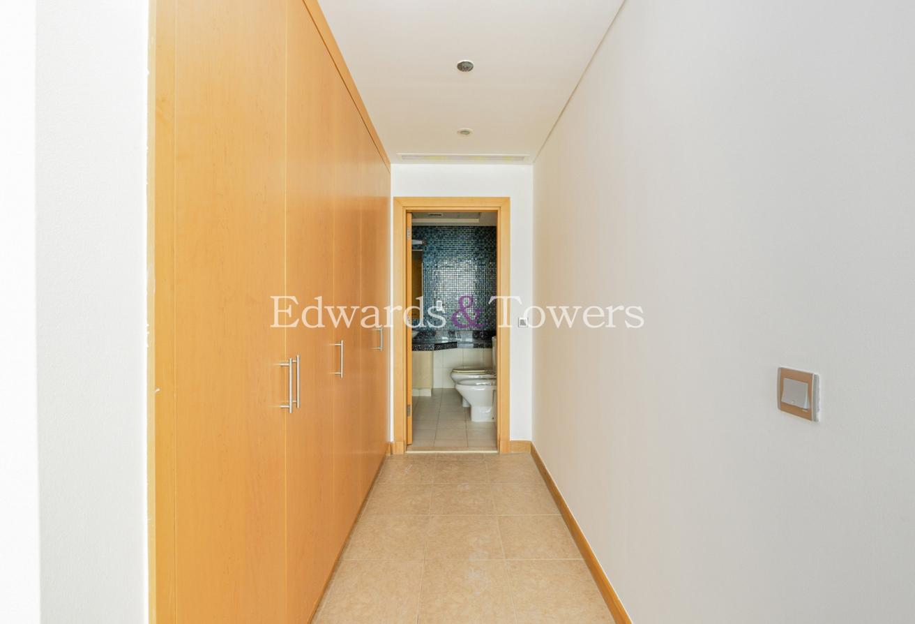 Spacious 2BR | Full Sea View | Available 19 Aug photo 16