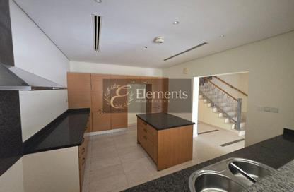 Villa - 3 - 5 for rent in Dubai Style - North Village - Al Furjan - Dubai