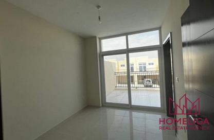 Townhouse - 4 - 3 for sale in Victoria - Damac Hills 2 - Dubai