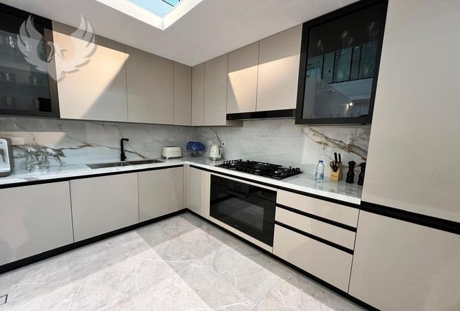 16233219 - Property Image 3