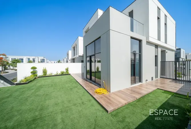 145996152 - Property Image 2