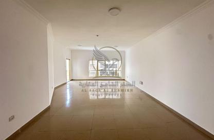 Apartment - 3 - 3 for rent in Al Majaz 3 - Al Majaz - Sharjah Apartment - 3 - 3 for rent in Al Majaz 3 - Al Majaz - Sharjah