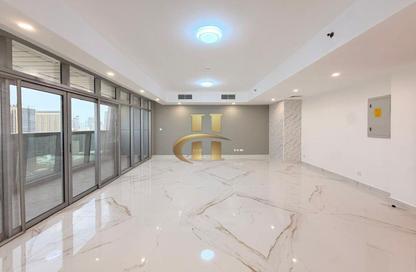 Duplex - 3 Bedrooms - 4 Bathrooms for sale in Global Lake View - JLT Cluster E - Jumeirah Lake Towers - Dubai