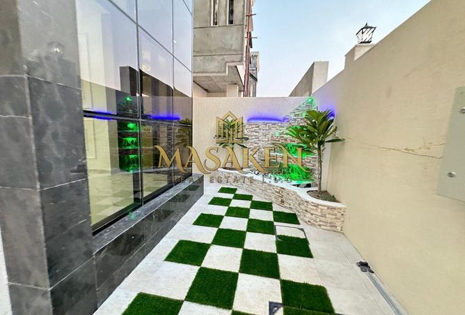 69098010 - صورة العقار 2