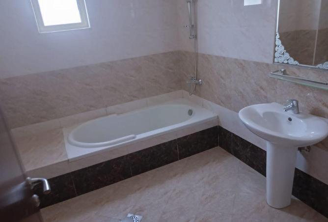 94028333 - Property Main Image