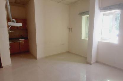 Apartment - Studio for rent in Al Mujarrah - Al Sharq - Sharjah