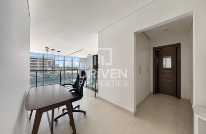 Apartment - 1 Bedroom - 2 Bathrooms for rent in Marina Arcade Tower - Dubai Marina - Dubai Apartment - 1 Bedroom - 2 Bathrooms for rent in Marina Arcade Tower - Dubai Marina - Dubai
