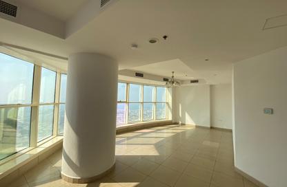 Apartment - 3 - 4 for rent in Al Majaz 3 - Al Majaz - Sharjah
