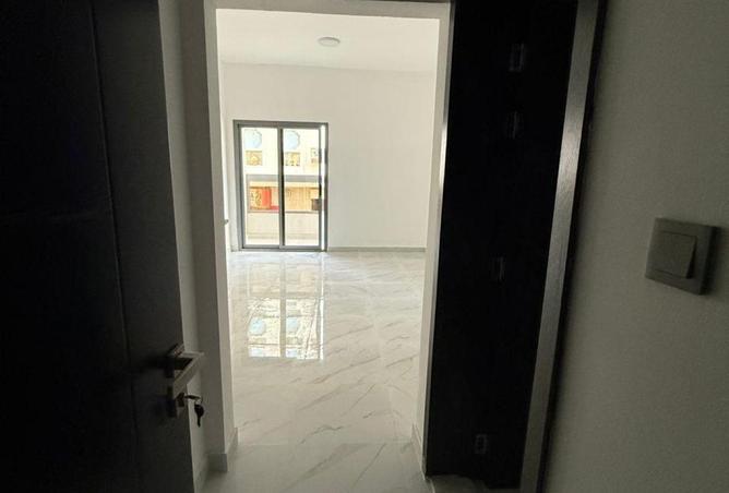 16332559 - Property Image 2