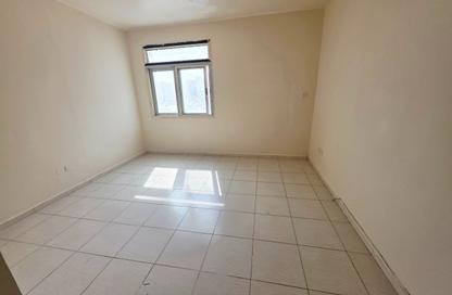 Apartment - 1 Bedroom - 1 Bathroom for rent in Fire Station Road - Muwaileh - Sharjah Apartment - 1 Bedroom - 1 Bathroom for rent in Fire Station Road - Muwaileh - Sharjah