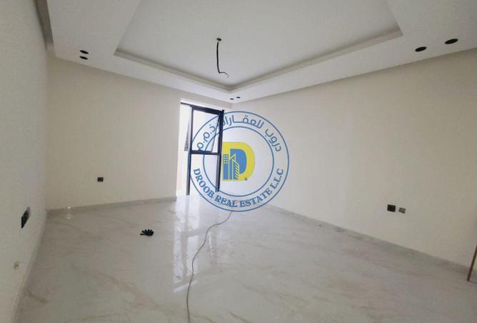 77392272 - Property Image 3