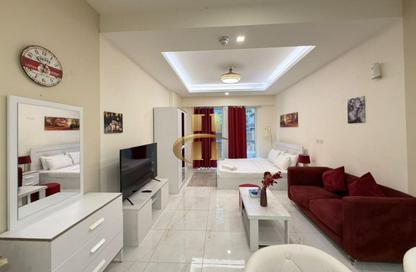 Apartment - Studio - 1 Bathroom for rent in Dar Al Jawhara - District 13 - Jumeirah Village Circle - Dubai