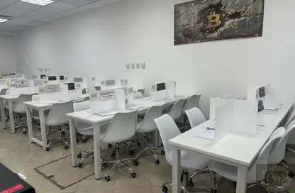 Co-working space - Studio - 3 Bathrooms for rent in Ajman Creek Towers - Al Rashidiya 1 - Al Rashidiya - Ajman